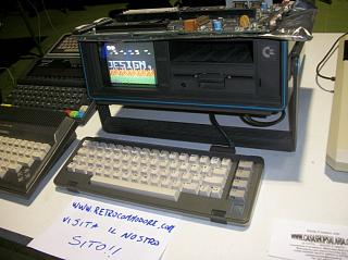 Clicca sull'immagine per ingrandirla. 

Nome:   FOTO 06 Stand RetroCommodore C64 SX.jpg 
Visite: 1 
Dimensione: 92.6 KB 
ID: 257586